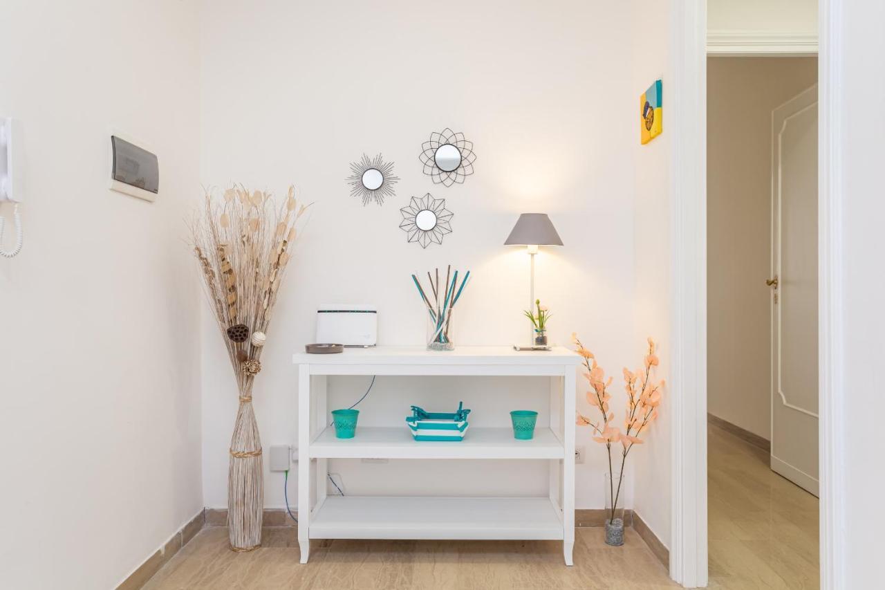 St Peter Cozy 2 Bdr Apartment With Garage Roma Esterno foto